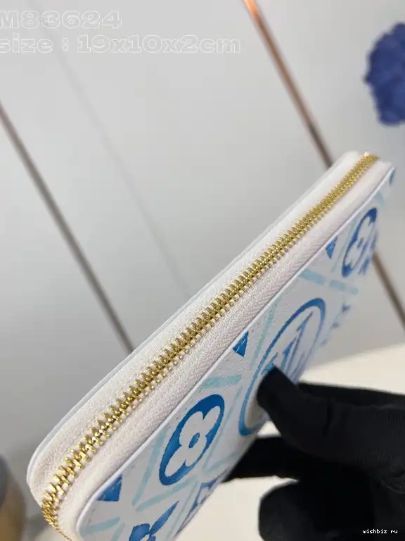 WIS LOUIS VUITTON WALLET-10*20*2 cm ZIPPY 0525